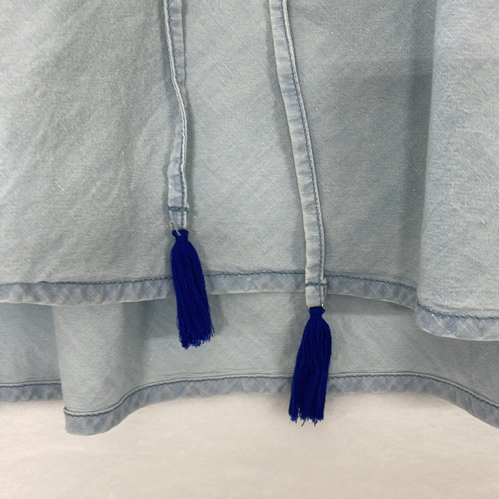 Lucky Brand Women's Shirred Button Front Chambray Top sz Medium - Picture 5 of 11